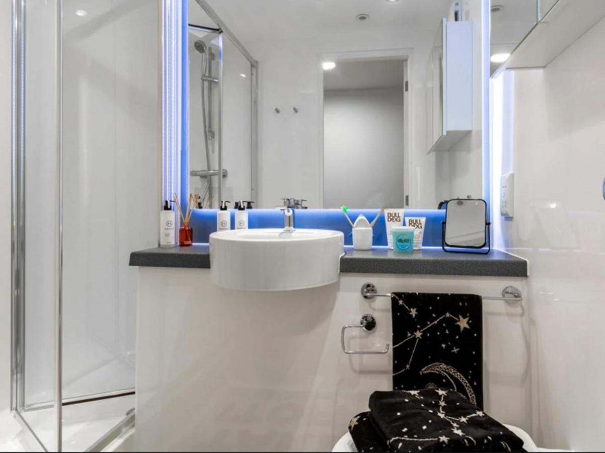 Modern Rooms In Wembley, Sk Londra Dış mekan fotoğraf